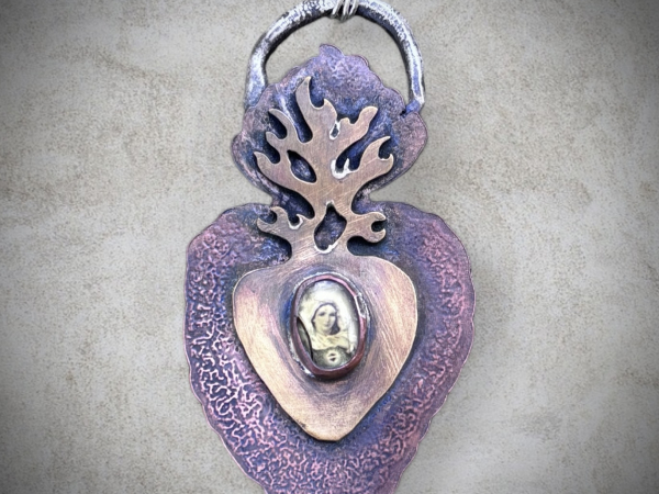 Sacred Heart Amulet